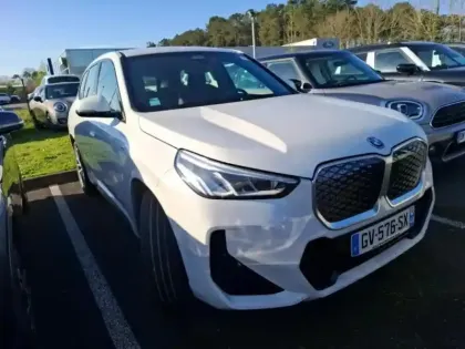 Photo 9 BMW X1  ieDrive20 204ch M Sport