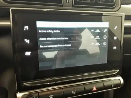 Photo 39 Citroën C3 Gén. III Ph2 Feel Business 5