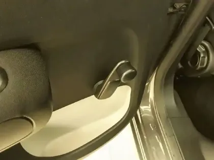 Photo 42 Citroën C3 Gén. III Ph2 Feel Business 5