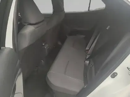 Photo 11 Toyota Yaris Gén. I Ph1 Design 5