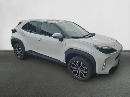 Photo 23 Toyota Yaris Gén. I Ph1 Design 5