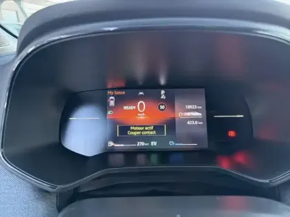 Photo 9 Renault Clio  E-Tech full hybrid 145