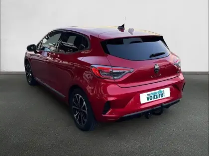 Photo 6 Renault Clio  E-Tech full hybrid 145