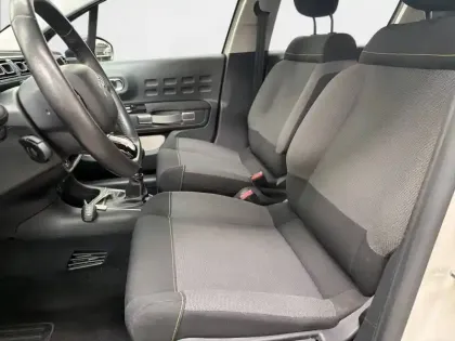 Photo 10 Citroën C3  BlueHDi 100 S&S BVM6