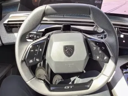 Photo 8 Peugeot 5008 Gén. III Ph1 GT 5