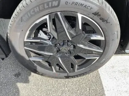 Photo 12 Peugeot 5008 Gén. III Ph1 GT 5