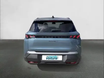 Photo 48 Peugeot 5008  Hybrid 145 ch e-DCS6