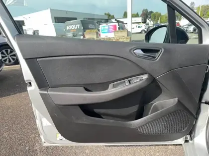 Photo 10 Renault Clio  Blue dCi 100 - 21N