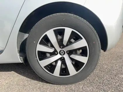 Photo 21 Renault Clio  Blue dCi 100 - 21N