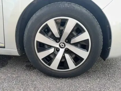 Photo 18 Renault Clio  Blue dCi 100 - 21N