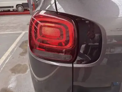 Photo 16 Citroën C3 Aircross  PureTech 110 S&S BVM6