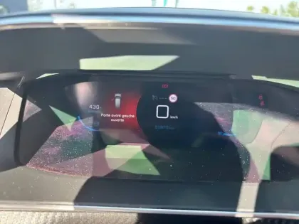 Photo 9 Peugeot 2008  BlueHDi 110 S&S BVM6