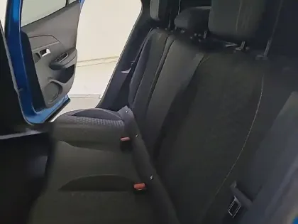 Photo 51 Peugeot 2008  BlueHDi 110 S&S BVM6