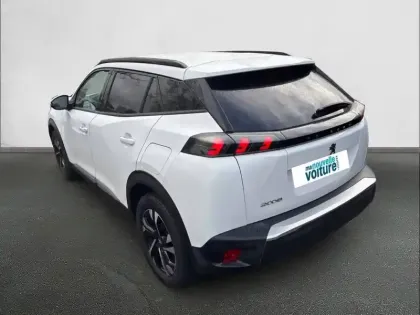 Photo 26 Peugeot 2008  PureTech 100 S&S BVM6