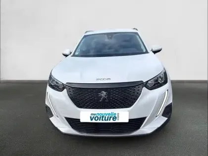 Photo 21 Peugeot 2008  PureTech 100 S&S BVM6