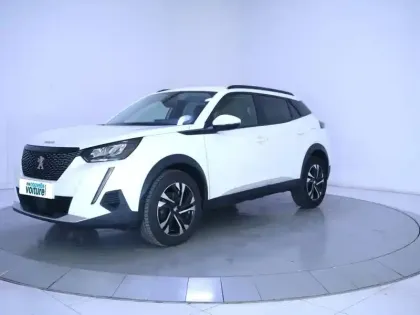 Photo 40 Peugeot 2008  PureTech 100 S&S BVM6