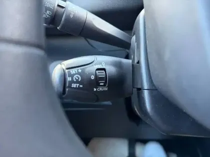 Photo 18 Peugeot Partner  FOURGON STANDARD 650 KG BLUEHDI 75 BVM5