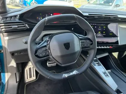 Photo 8 Peugeot 408 Gén. I Ph1 GT 5