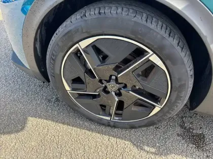 Photo 12 Peugeot 408 Gén. I Ph1 GT 5