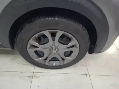 Photo 27 Citroën C3  Turbo 100 ch BVM6