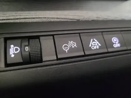 Photo 35 Citroën C3  Turbo 100 ch BVM6