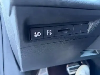 Photo 25 Peugeot 308 Gén. III Ph1 GT 5