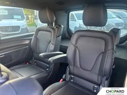 Photo 20 Mercedes CLA sse V Extra-Long 300 d 9G-TRONIC