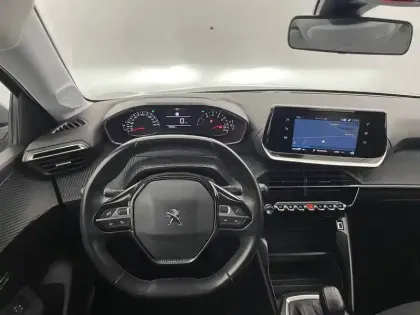 Photo 21 Peugeot 208  PureTech 75 S&S BVM5