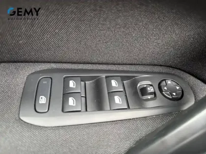 Photo 103 Peugeot 308  PureTech 130ch S&S EAT8