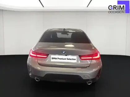 Photo 18 BMW Serie 3 320d xDrive 190 ch BVA8
