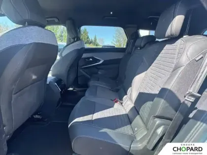 Photo 35 Peugeot 5008  Electrique 210 ch 73 kWh