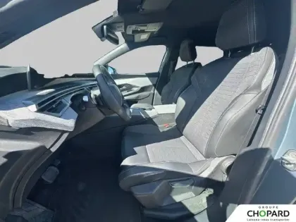 Photo 10 Peugeot 5008  Electrique 210 ch 73 kWh