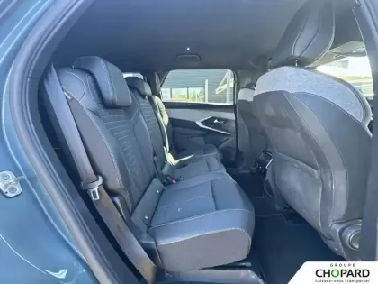 Photo 37 Peugeot 5008  Electrique 210 ch 73 kWh