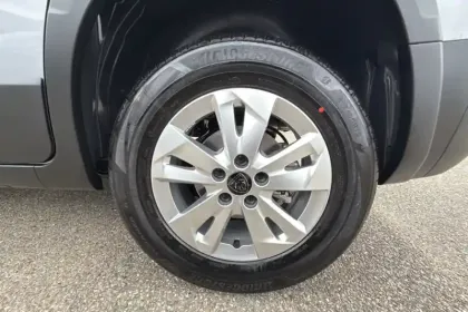 Photo 29 Peugeot Rifter  M Diesel 100 ch Manuelle 5pl