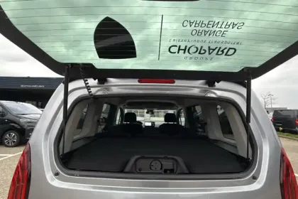 Photo 60 Peugeot Rifter  M Diesel 100 ch Manuelle 5pl