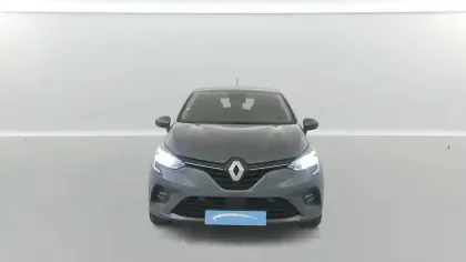Photo 6 Renault Clio  E-Tech 140