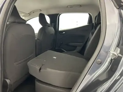 Photo 29 Renault Clio  E-Tech 140