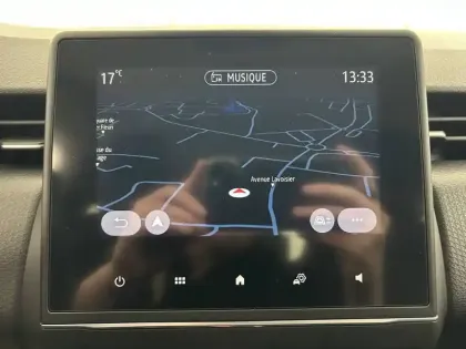 Photo 22 Renault Clio  E-Tech 140