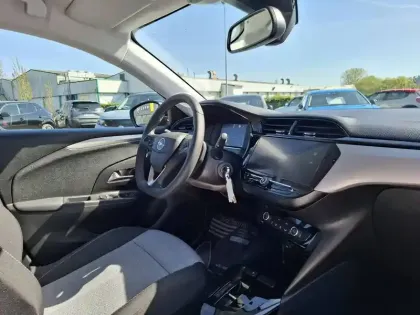 Photo 44 Opel Corsa  1.2 Turbo Hybrid 100 ch e-DCT6