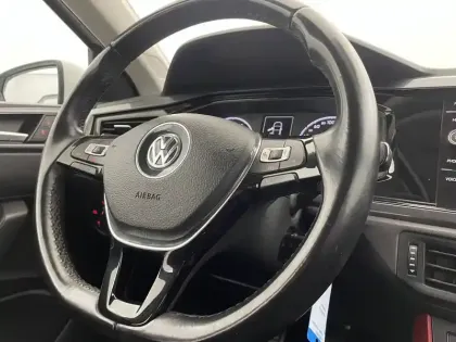 Photo 28 Volkswagen Polo Gén. VI Ph1 Confortline 5