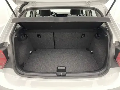 Photo 12 Volkswagen Polo Gén. VI Ph1 Confortline 5