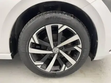 Photo 17 Volkswagen Polo Gén. VI Ph1 Confortline 5