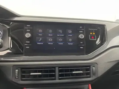 Photo 19 Volkswagen Polo Gén. VI Ph1 Confortline 5