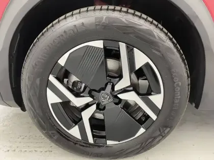 Photo 16 Peugeot 2008 Gén. II Ph2 Allure 5