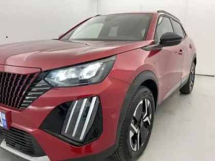 Photo 87 Peugeot 2008  Hybrid 136 e-DCS6