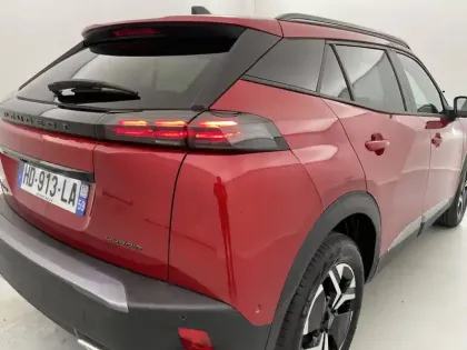 Photo 62 Peugeot 2008  Hybrid 136 e-DCS6