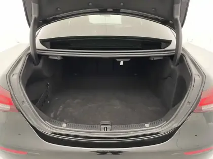 Photo 13 Mercedes Classe E Gén. V (W213) Ph2 Avantgarde Line 4