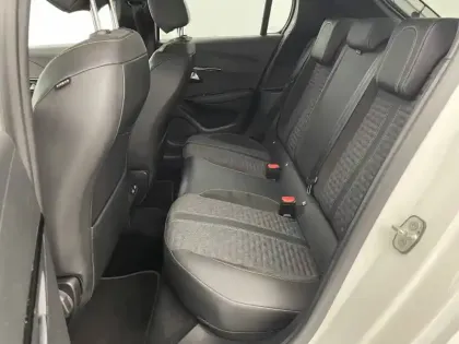 Photo 14 Peugeot 208  Electrique 50 kWh 136ch