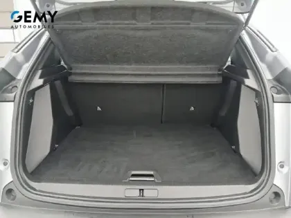 Photo 53 Peugeot 2008  PureTech 130 S&S BVM6