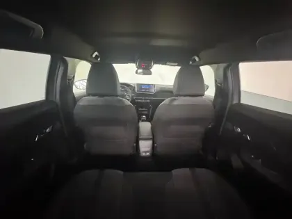 Photo 19 Peugeot 2008  Hybrid 145 e-DCS6